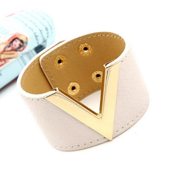 The Big V Leather Bracelet