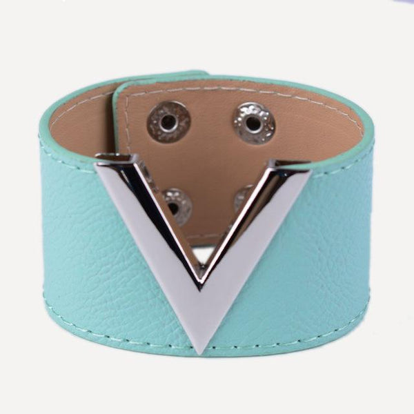 The Big V Leather Bracelet
